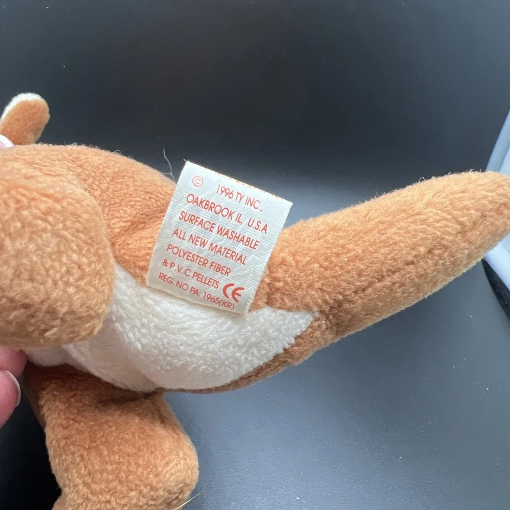 Ty‎ Beanie Baby Pouch the Kangaroo 7